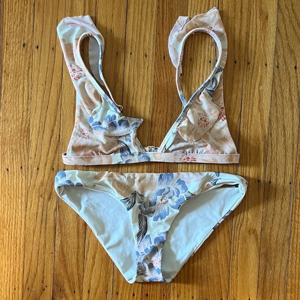 Tori Praver Floral Bikini Set - Picture 1 of 4